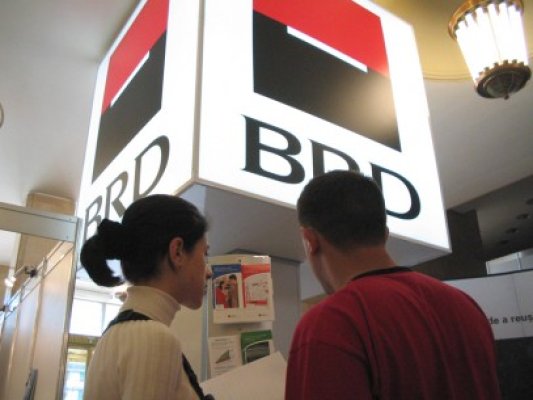60 de unităţi BRD au program până la ora 19